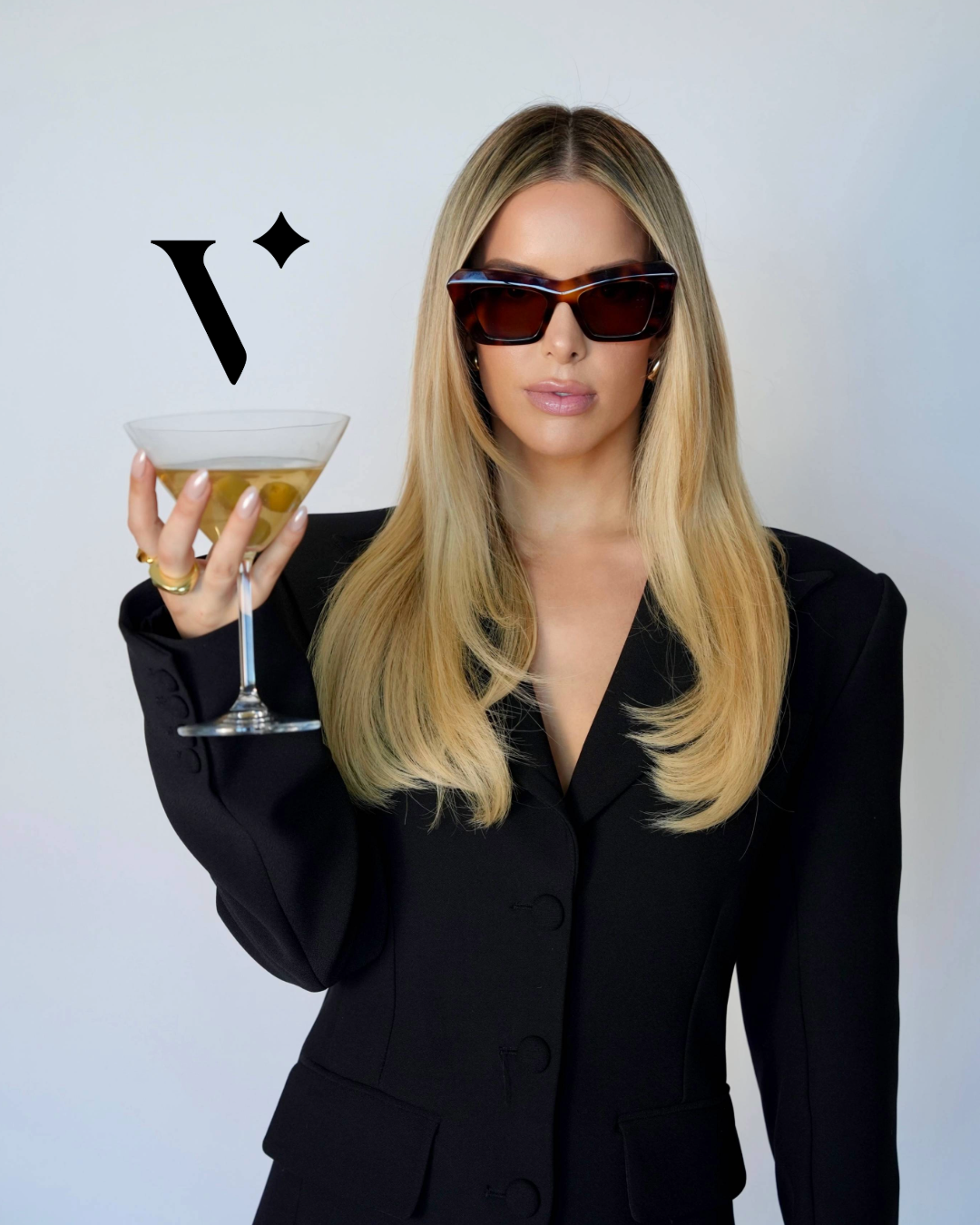 Veneer Lounge luxury Austin